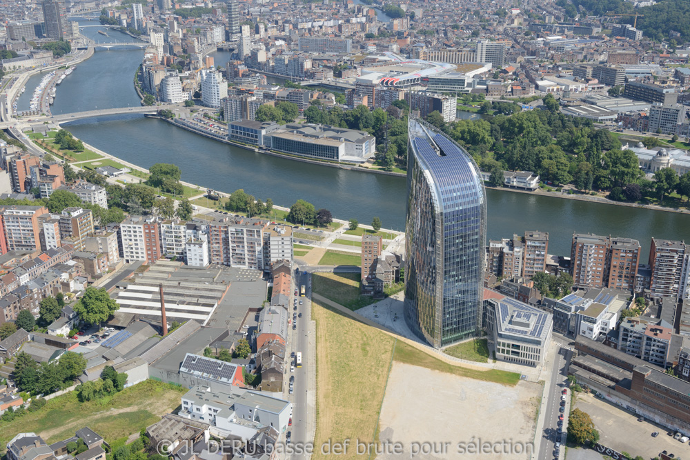 Liège - passerelle sur la Meuse